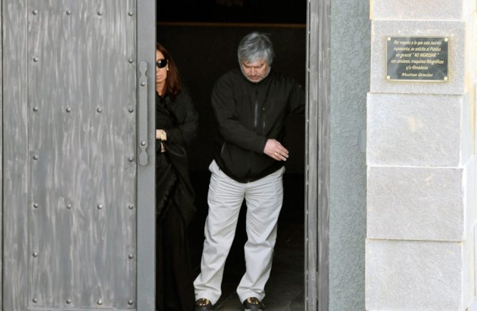 Según un documento suizo, Lázaro Báez era testaferro de Néstor Kirchner