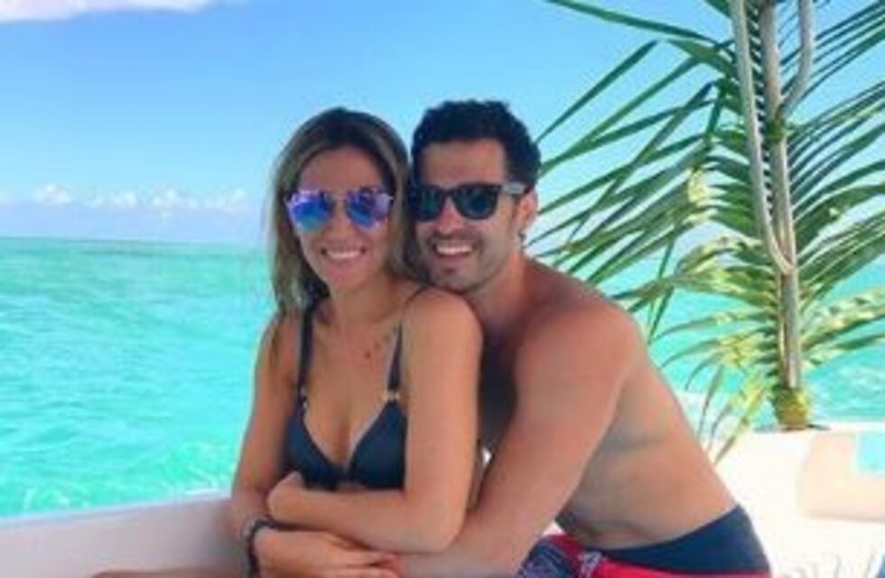 Jimena Barón mostró lo que Caiazza le hizo de comer a Momo: "¿Lo dejo por inmundo o valoro que lo cuida?"