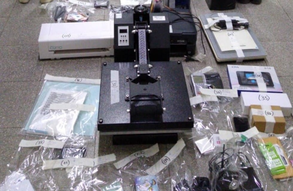 Cómo operaba la banda que vendía carnets de conducir truchos por $7.000