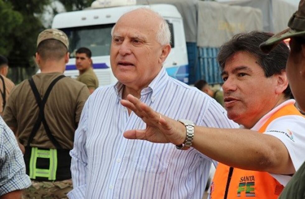 Lifschitz recorrió la zona afectada por las lluvias y dijo que la situación es "muy compleja"