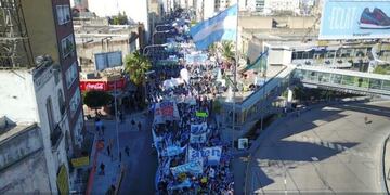Marcha Federal Educativa: los docentes de todo el país pedirán  la paritaria nacional\u002E