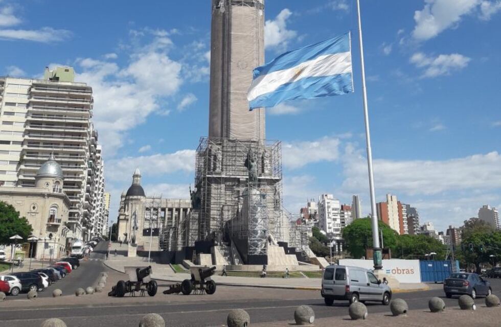 Rosario conmovida por las muertes en Nueva York: postales de una ciudad de duelo