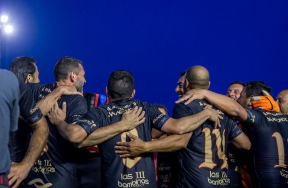 Douglas Haig es el campeón de la Copa Senior de fútbol