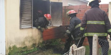 Incendio en vivienda de calle León bis 1293