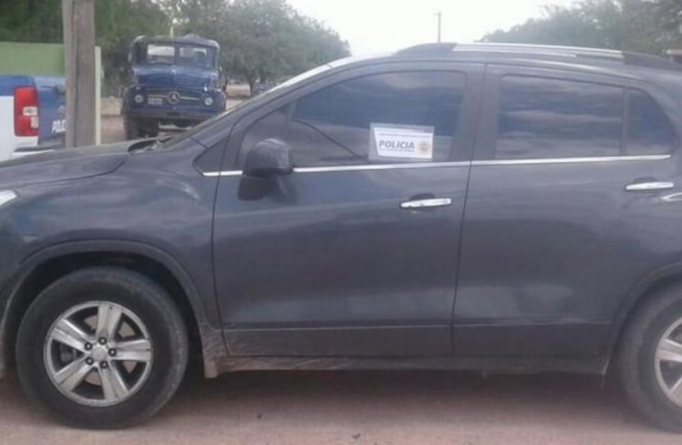 Fue detenido con un carnet falso mientras conducía un vehículo robado