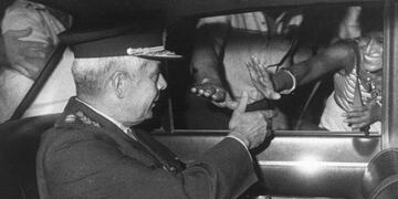 La vida de Luciano Benjamín Menéndez en fotos\u002E