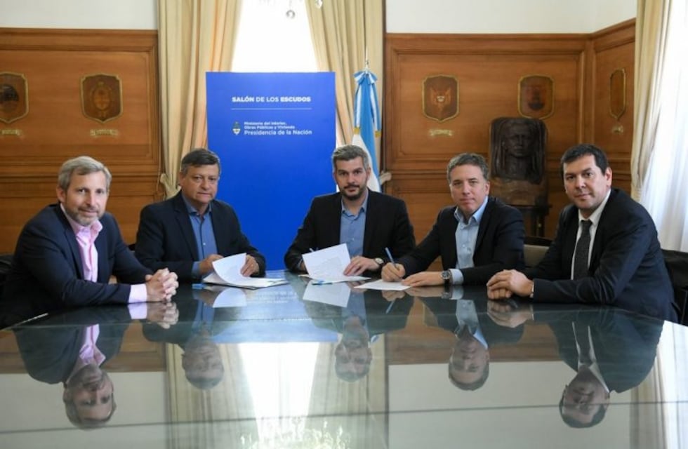 Peppo se reunió con Peña, Dujovne y Frigerio para saldar la deuda de la provincia con Nación
