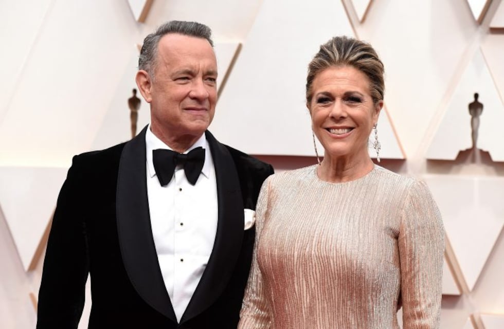 El actor Tom Hanks y su esposa Rita Wilson tienen coronavirus