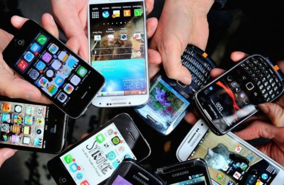 Alertan sobre estafas con intimaciones de pago por supuestas deudas de telefonía celular