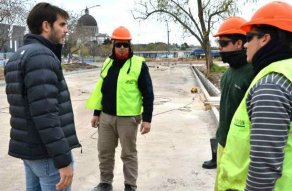 Passaglia recorrió las obras en la Costanera Baja con proyección a 2019