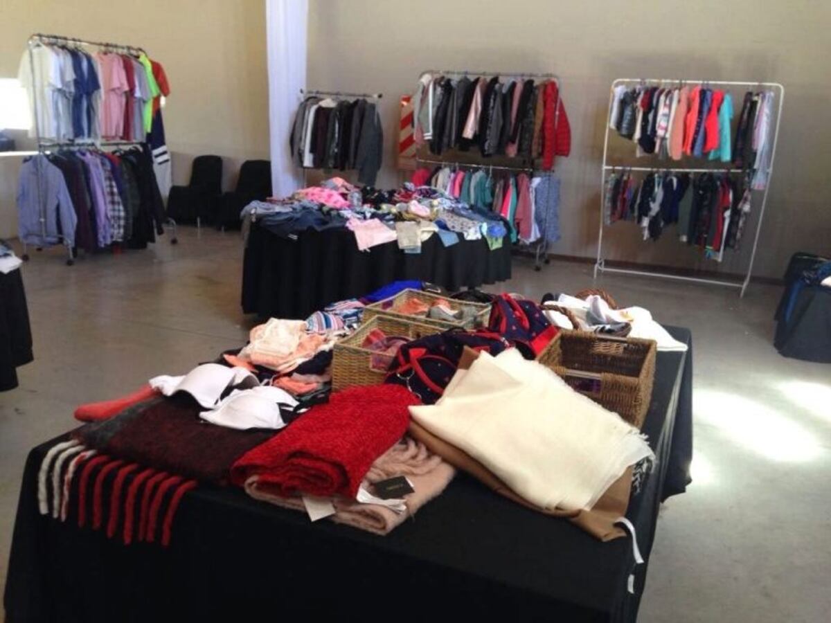 Las prendas fuero incautadas en un salón\u002E (AFIP)