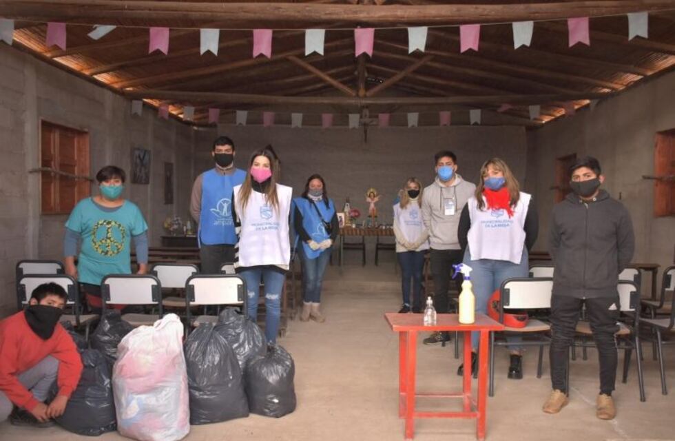 La campaña solidaria 'Abrázame con tu Abrigo' llegó a 250 hogares riojanos