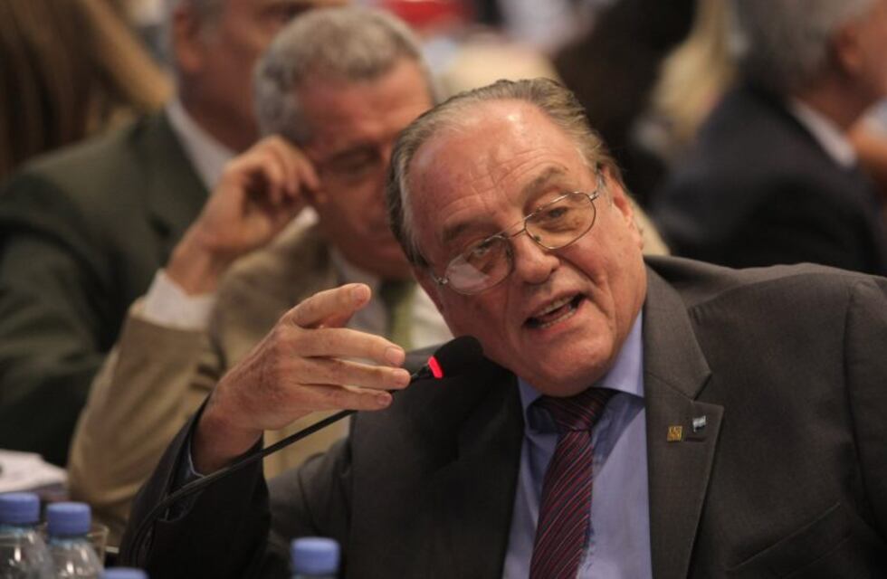 Desde el oficialismo avisan que el impuesto a las riquezas permitiría recaudar 4.000 millones de dólares