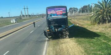 El micro de Unión de Santa Fe sufrió un accidente camino a Córdoba.