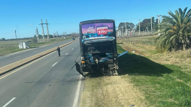 El micro de Unión de Santa Fe sufrió un accidente camino a Córdoba.