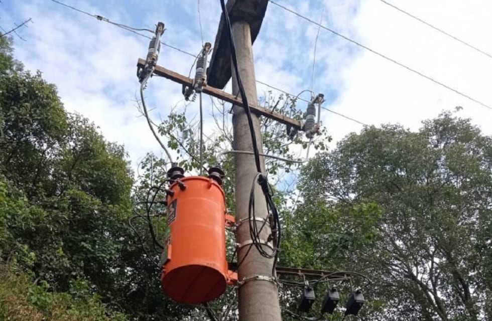 Tareas de mantenimiento y mejoras eléctricas en Puerto Iguazú