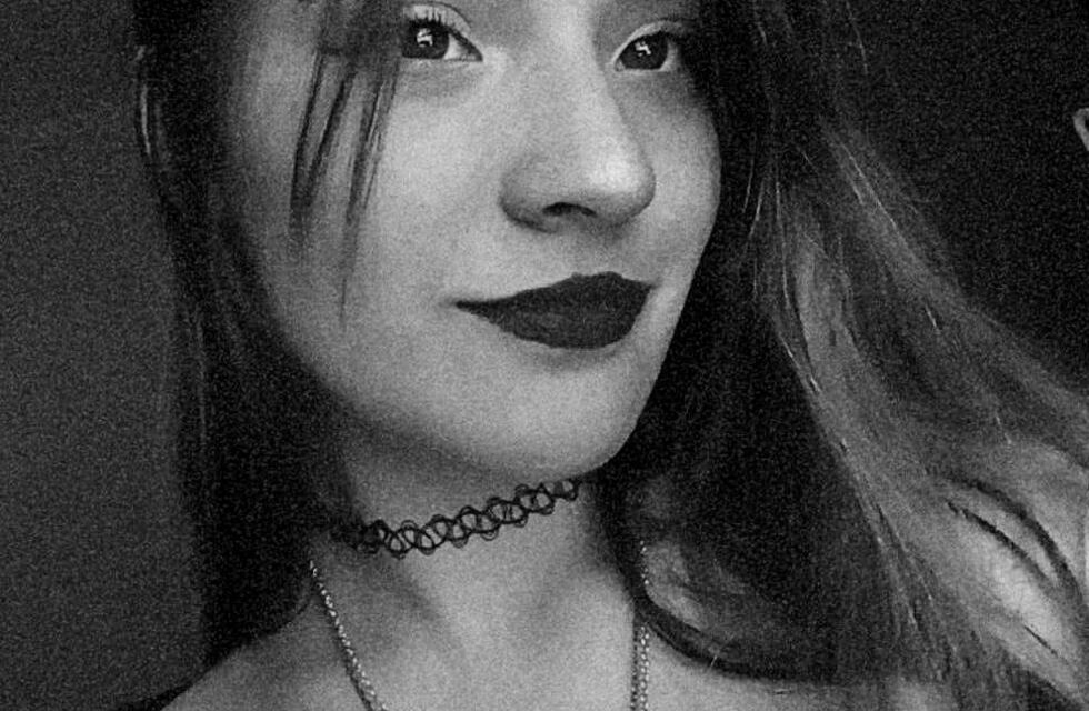 La canción de una estudiante para Guadalupe Lucero