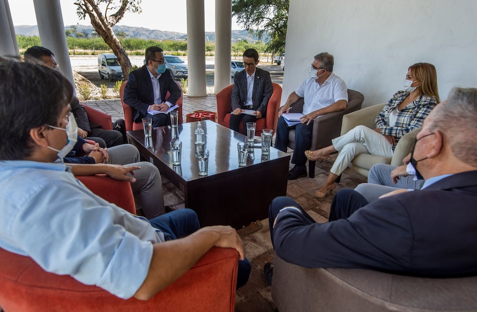 Jalil se reunió con el CEO de Zijin Mining Group para avanzar en la planta de carbonato de litio