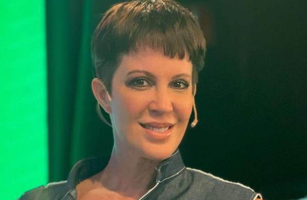 Miriam Lanzoni desde Mar del Plata con minitop y un mensaje para sus fans: “Cada vez más mágico”