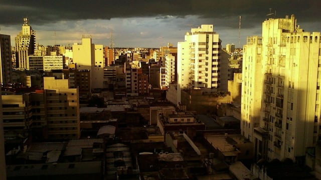 El hombre fue encontrado este jueves por la mañana en barrio centro, ciudad de Córdoba.