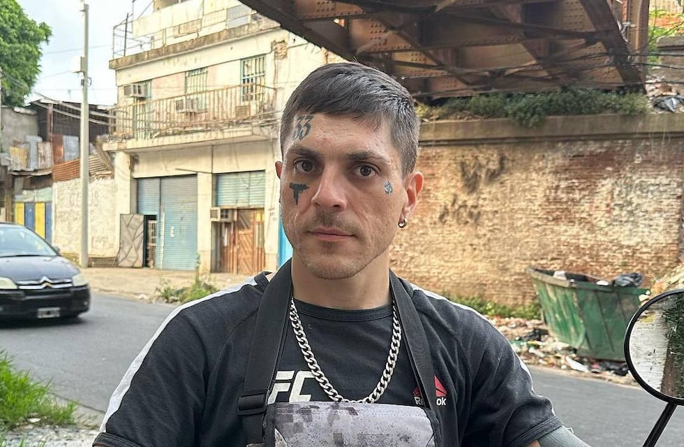 El youtuber Freejota publicó el video del momento en el que lo arrestaron en Rosario