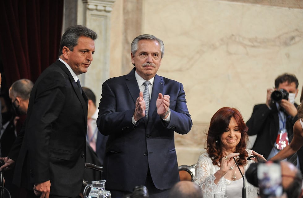 La falta de un acuerdo con el FMI y la incógnita de la inflación, los dos conflictos reales para la campaña del oficialismo