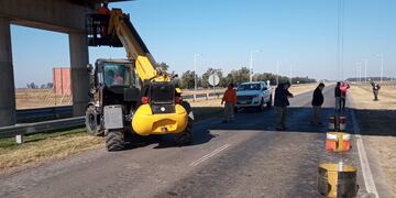 Pruebas de carga en los puentes de la autopista de la 34