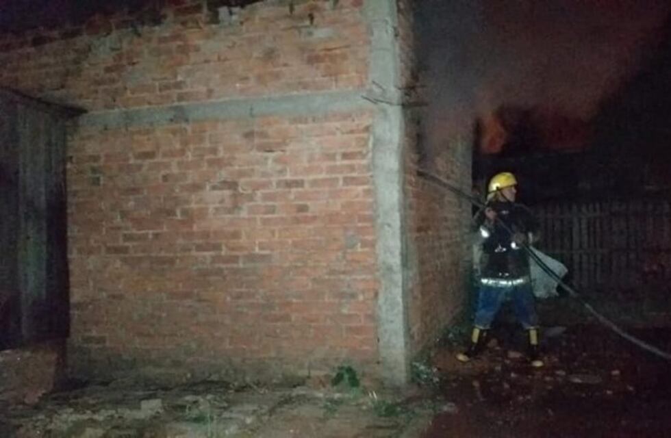 Un niño en sillas de ruedas murió durante un incendio en Salta