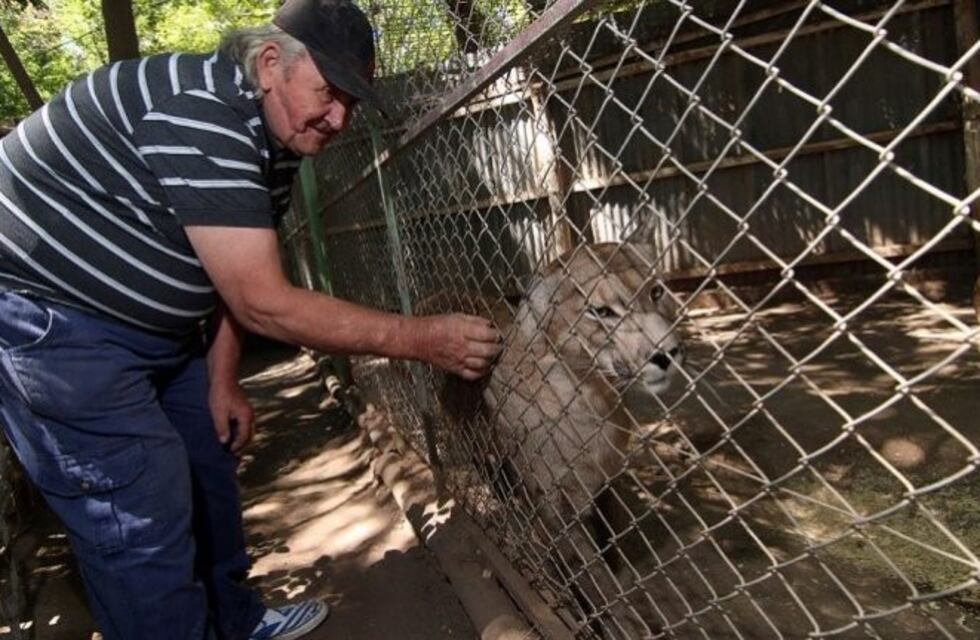 Murió Esteban Zupanovich, cuidador del "Zoo Luan" en Neuquén