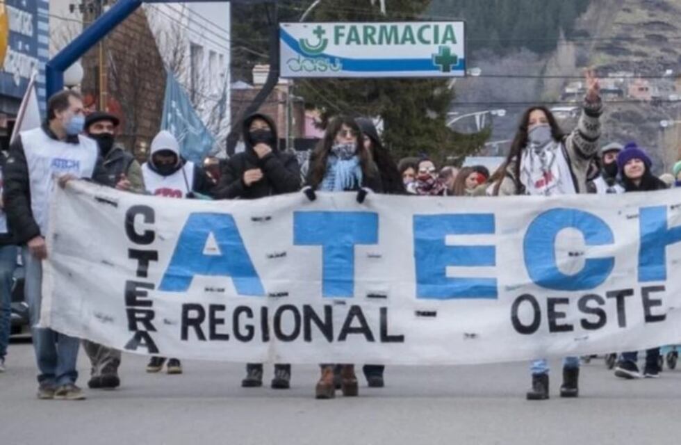 Nuevo paro docente por 48 horas en Chubut