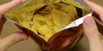 Lo que todos queremos saber: ¿por qué los paquetes de papas fritas vienen llenos de aire? (Foto: web)