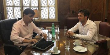 Dr\u002E Arturo Rojas, Presidente del Consorcio Puerto Quequén junto al Ministro de Producción de la Provincia, Javier Tizado\u002E