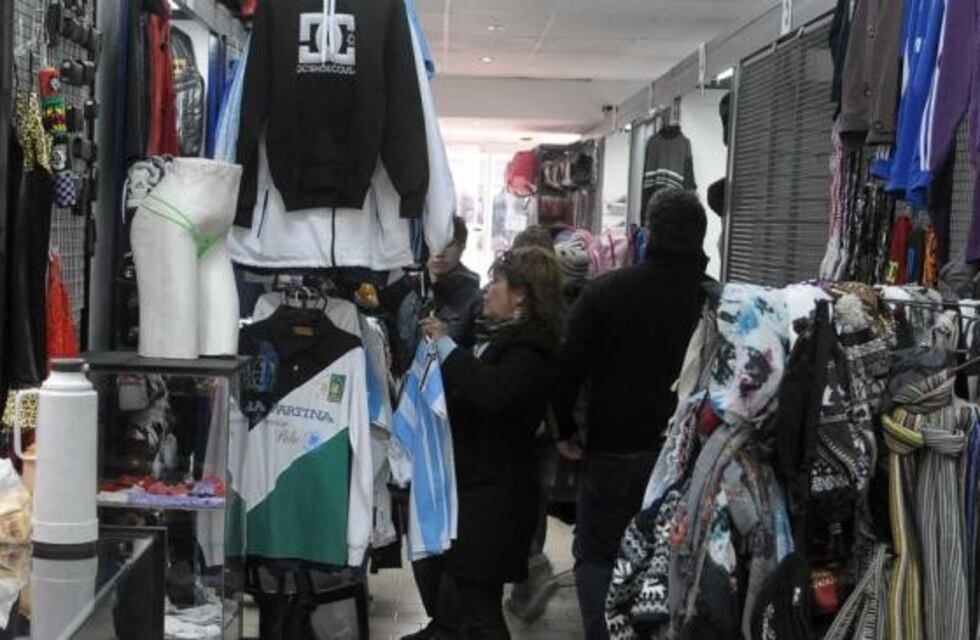 Ambulantes abrirán una "saladita" en el centro y un mercado central  en las afueras de la ciudad
