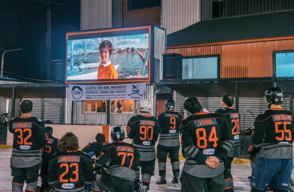 Hockey sobre hielo: comenzó la Copa del Fin del Mundo, en homenaje a Tomy Porco Fischer