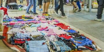 Buscan regular la venta ambulante en du00edas d eparo.