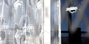 San Martín habría disparado desde la vereda hacia el interior de la vivienda, donde se encontraba su expareja\u002E Foto: Alfredo Leiva\u002E