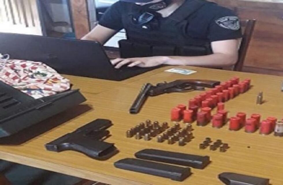 Tras una denuncia por amenazas incautan armas y municiones