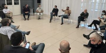 Reunión Chubut-Santa Cruz