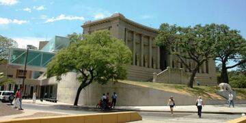El Museo Caraffa recibe a la muestra del Premio Escultura Olmos\u002E