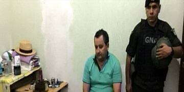 MOMENTO DE LA DETENCION DEL INTENDENTE DE LA CIUDAD CORRENTINA DE ITATÍ, NATIVIDAD \