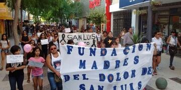 Marcha en San Luis reclamando justicia por la nena violada y asesinada