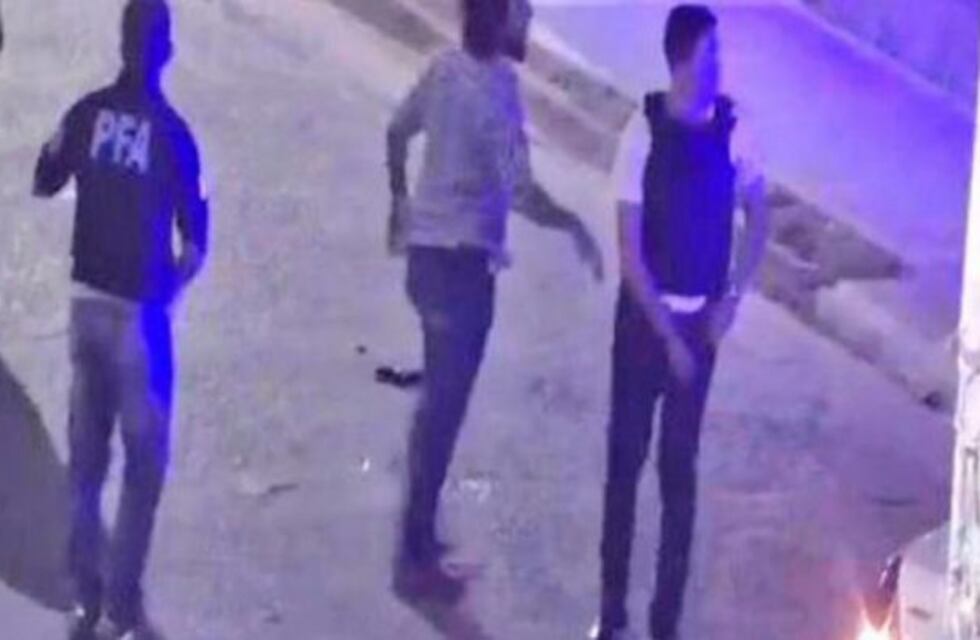 Indagarán a los cuatro policías de la Bonaerense detenidos por extorsionar con $200.000 a una mujer