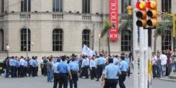 El gobierno de Cu00f3rdoba presentaru00e1 una denuncia penal contra la conformaciu00f3n del Sindicato de Policu00edas.