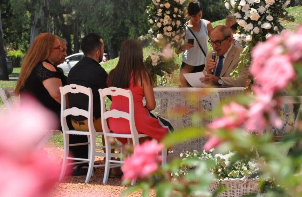 Día de los Enamorados: duplicarán los turnos para bodas en el Rosedal