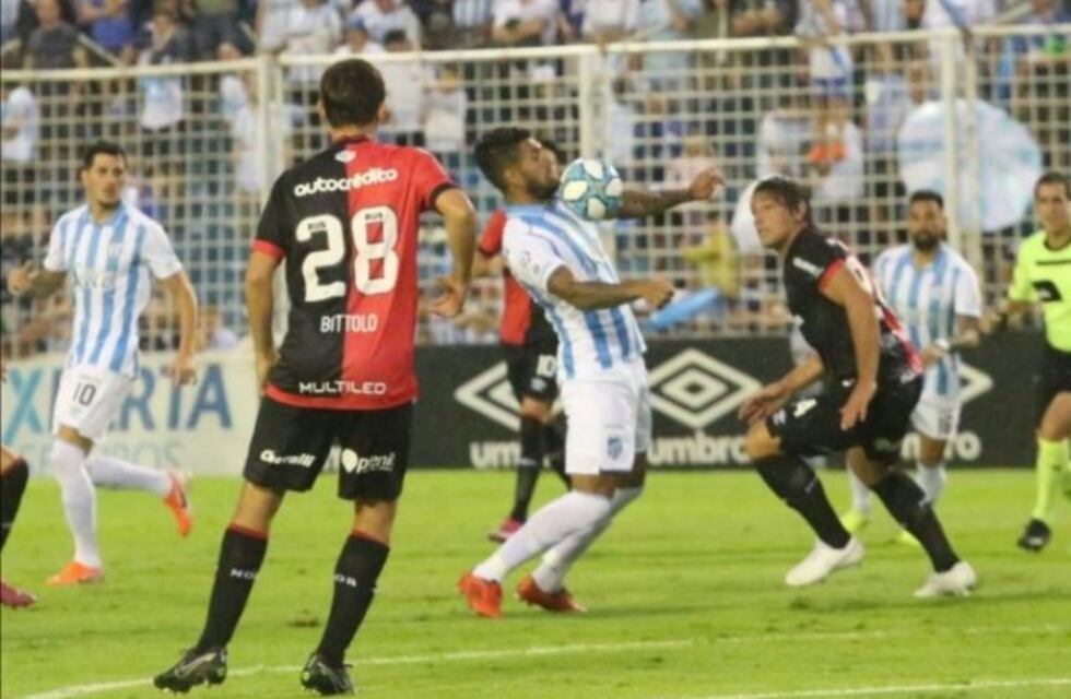 En un partidazo Atlético y Newells empataron 2 a 2