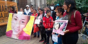 Los familiares de Daiana García reclaman al fente de Tribunales por la desaparición de la joven\u002E