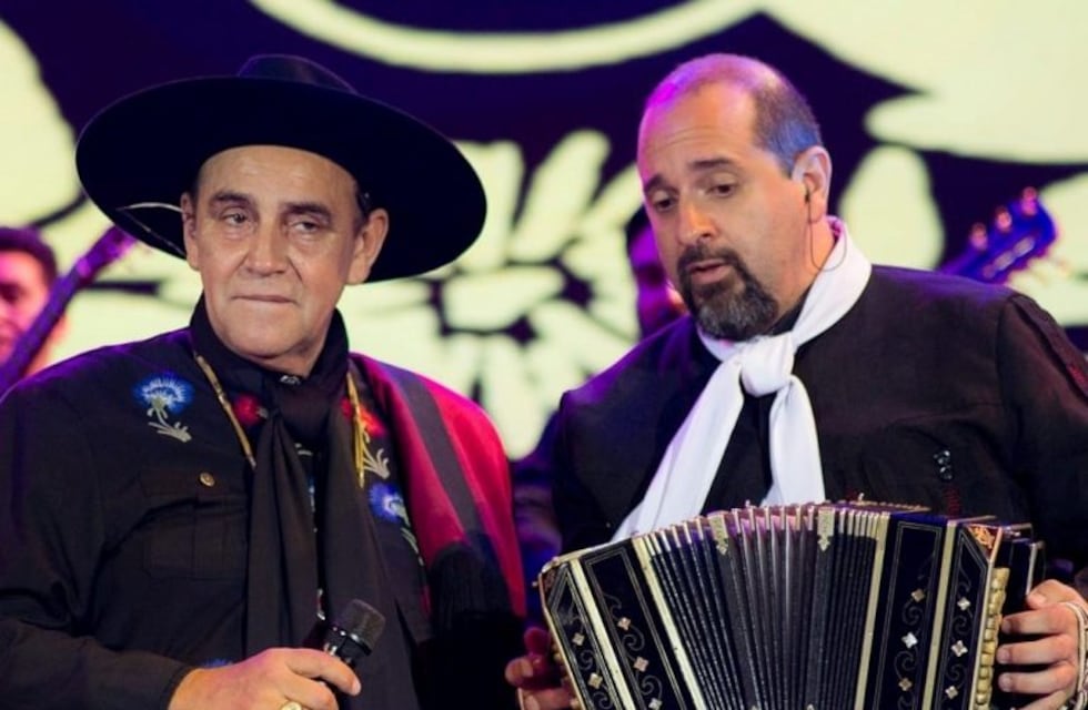 El Chaqueño Palavecino contestó al músico que lo acusó de discriminarlo