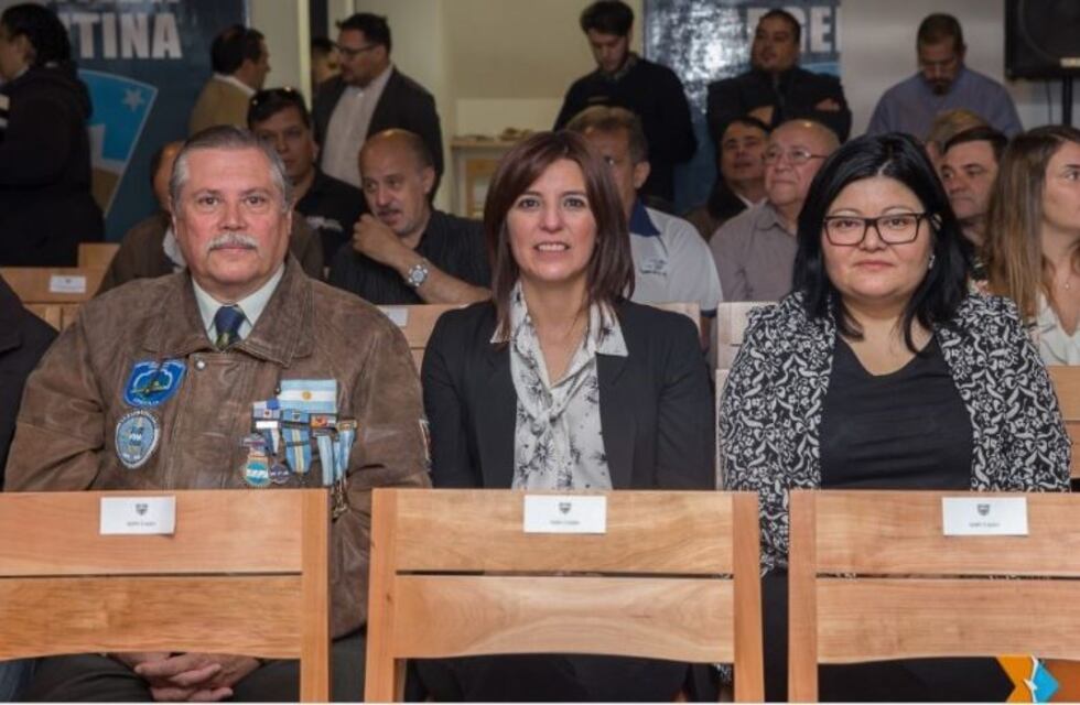 Impulsan Ley para que el Congreso controle acuerdos con Gran Bretaña