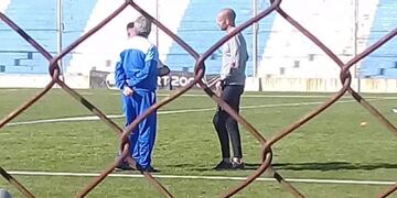 Juan Pablo Rezzónico después de su viaje a Rusia\u002E No juega ante el Cuervo, pero acompaña\u002E