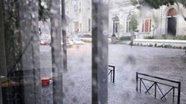 En Rosario un diluvio se desatu00f3 cerca de las 13.